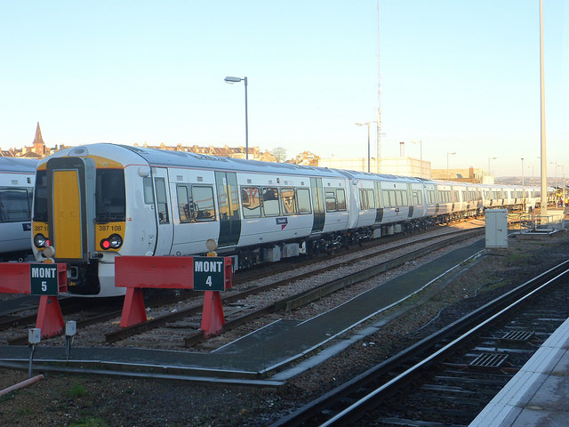 Thameslink on sale key card