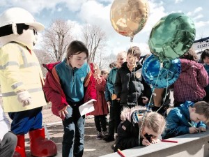 Bilingual Primary School children, staff and supporters at Hove Park site 20150327-2