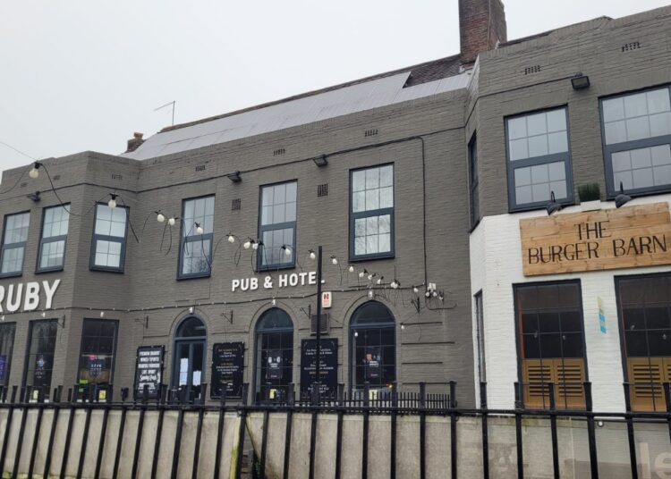 Brighton pub closes after manager leaves