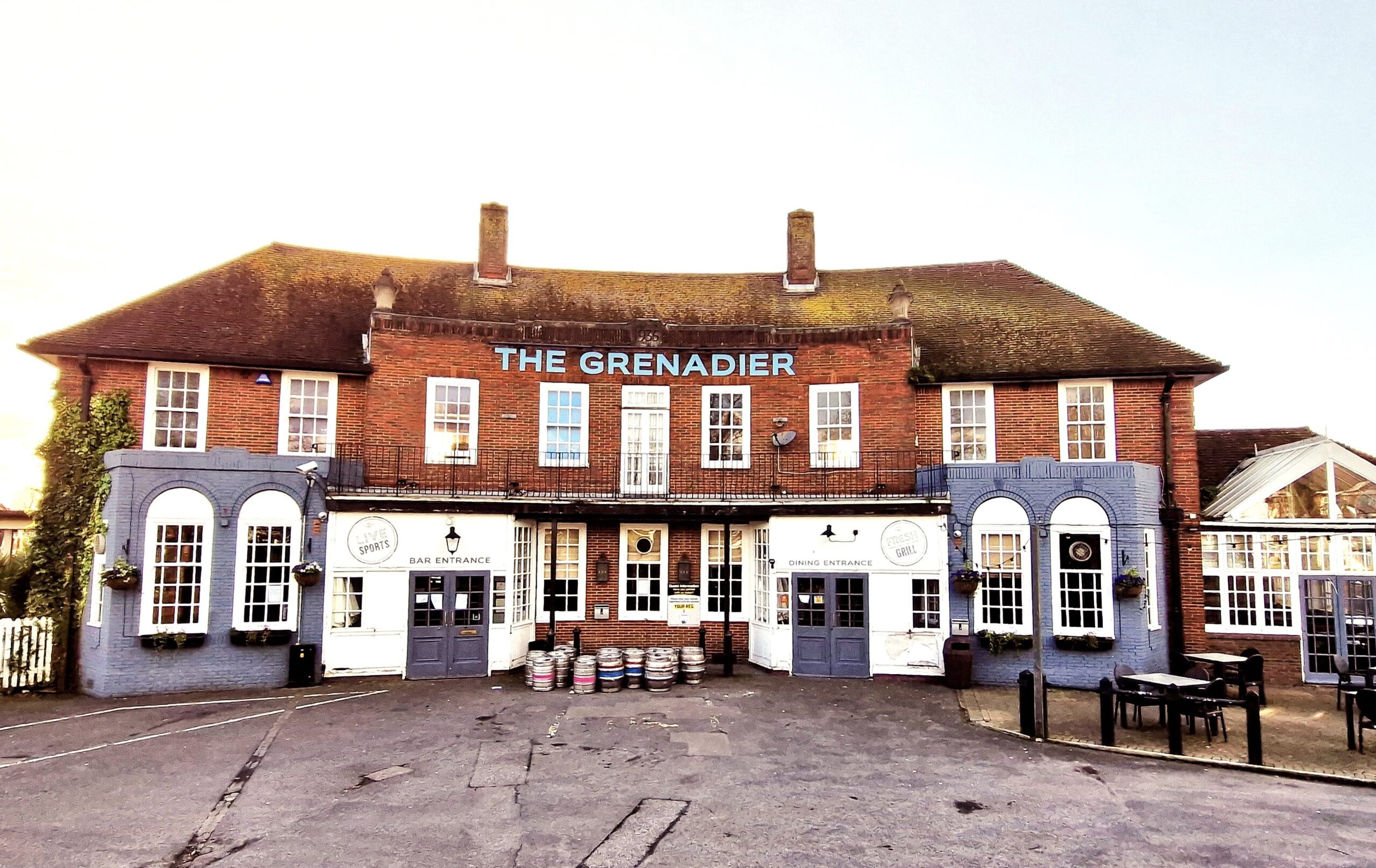 Hove pub reopens after repairs – Brighton and Hove News