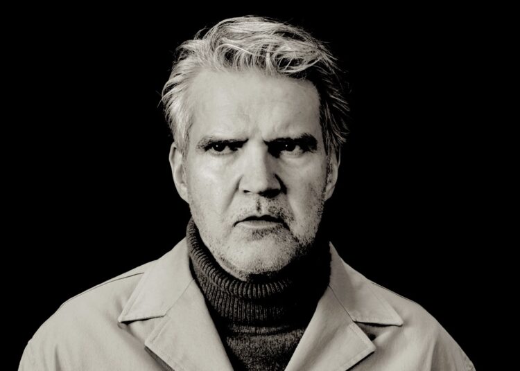 No commotion as Lloyd Cole returns on Sunday with One Man Show ...